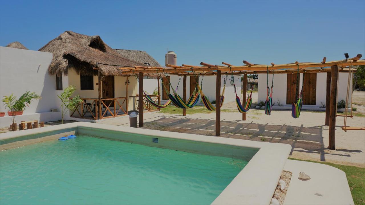Hotel Casa Frida Chelem Exterior foto